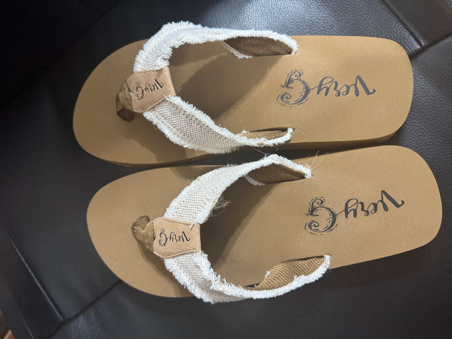 Very G Beige Flip Flop