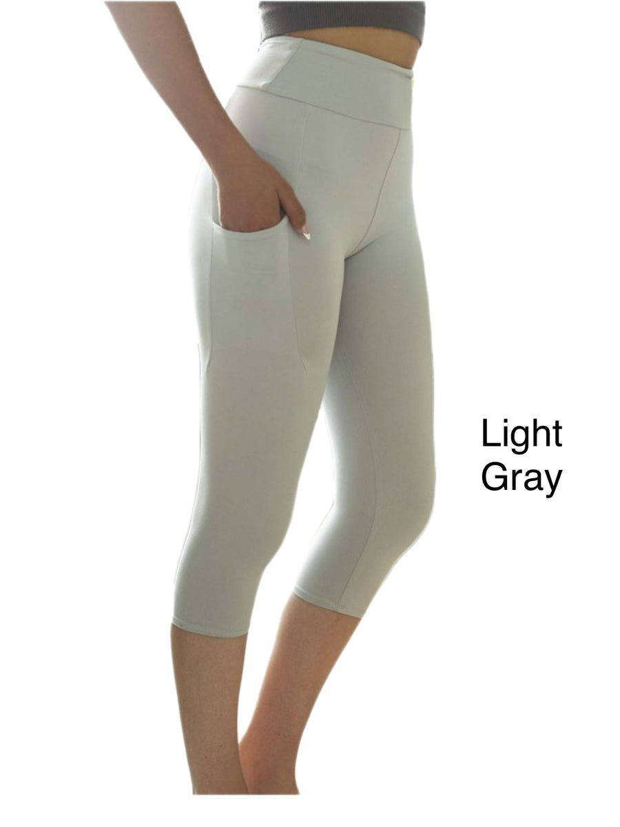 Light Gray Leggings Capri Length w/ Pockets